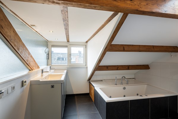 Medium property photo - Paetsstraat 32A, 3039 XR Rotterdam